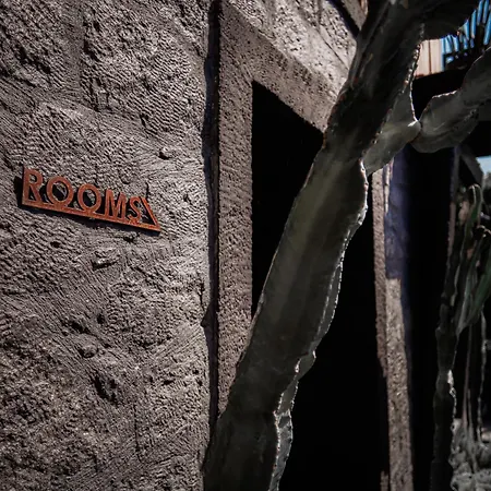 The Local House * ألاتشاتي